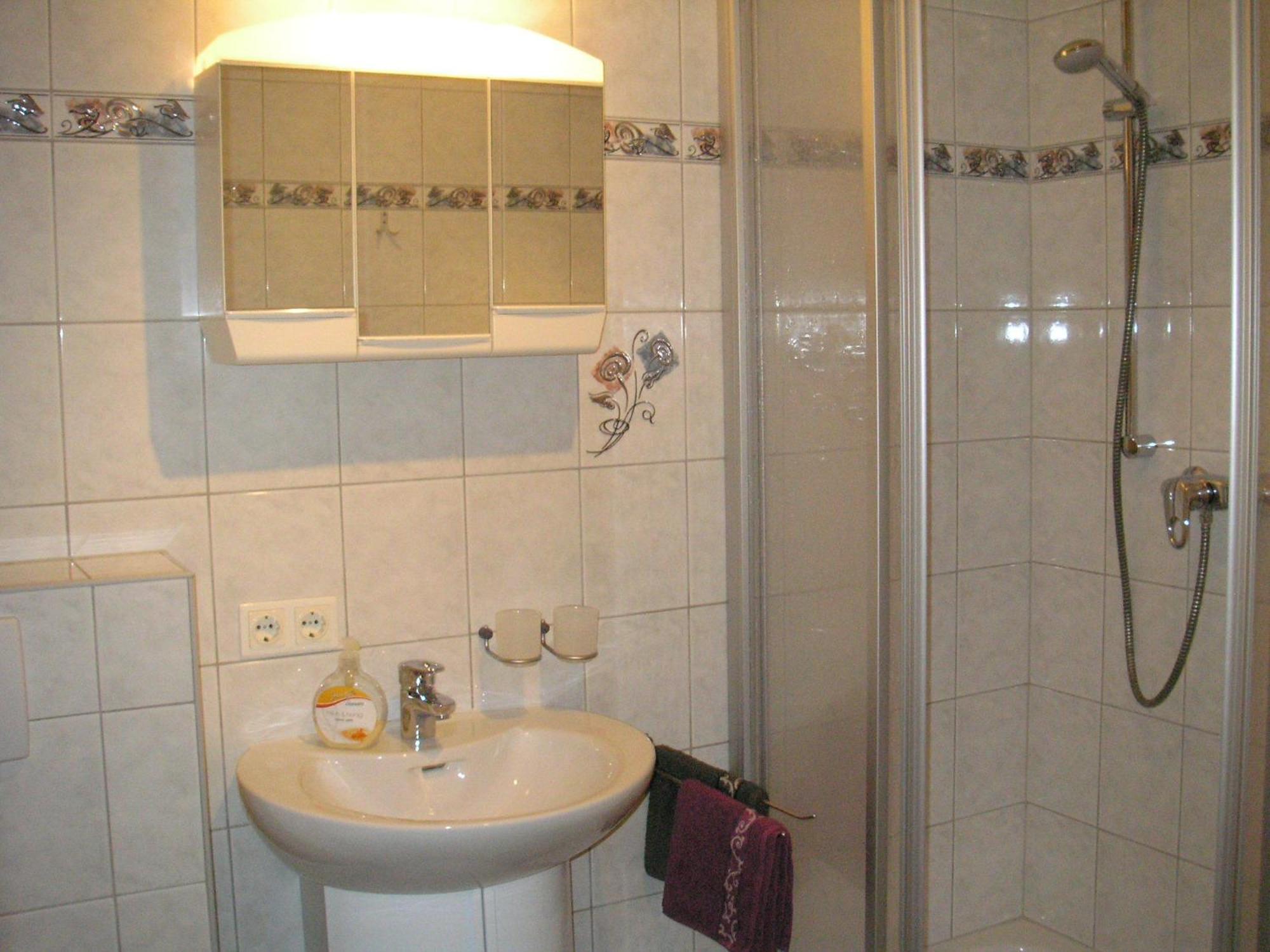 דירות ניוסטיפט אים סטובאיטל Haus Daniel מראה חיצוני תמונה